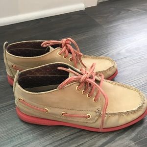 Sperry top sider shoe